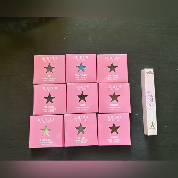 Jeffree Star Other - Jeffree Star makeup bundle